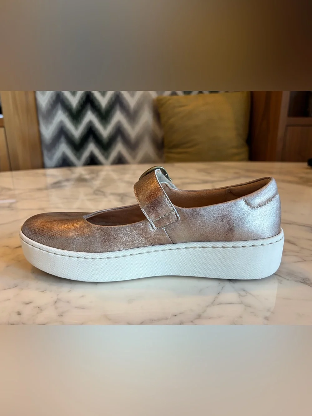 NWOB BORN Mira MJ Leather Mary Jane Platform Shoes 8M Panna Cotta/ Light Gold